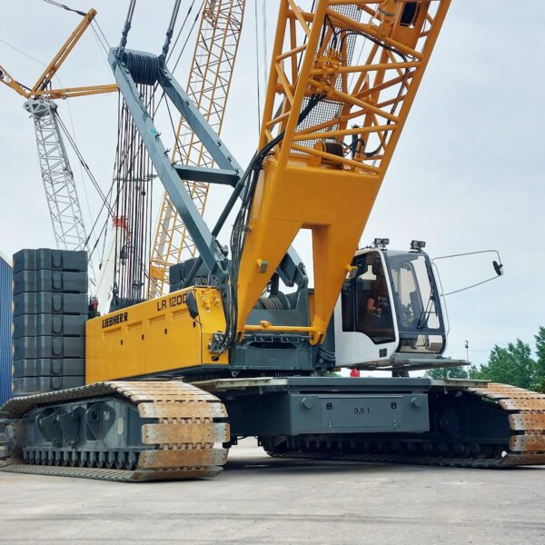 Liebherr LR1200